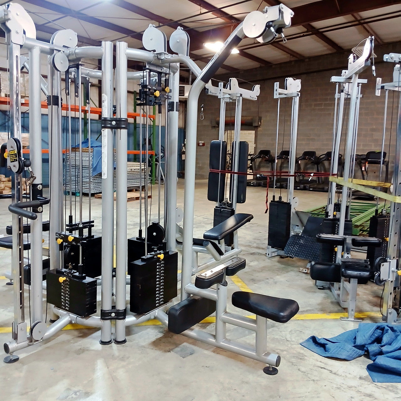 Classic Magnum  8-Stack Multi-Jungle with Pec Fly/Rear Delt