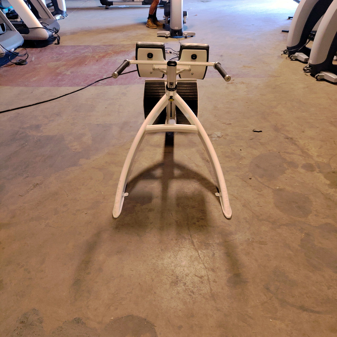 Cybex 45 Degree Back Extension NEEDS TO BE FIXED