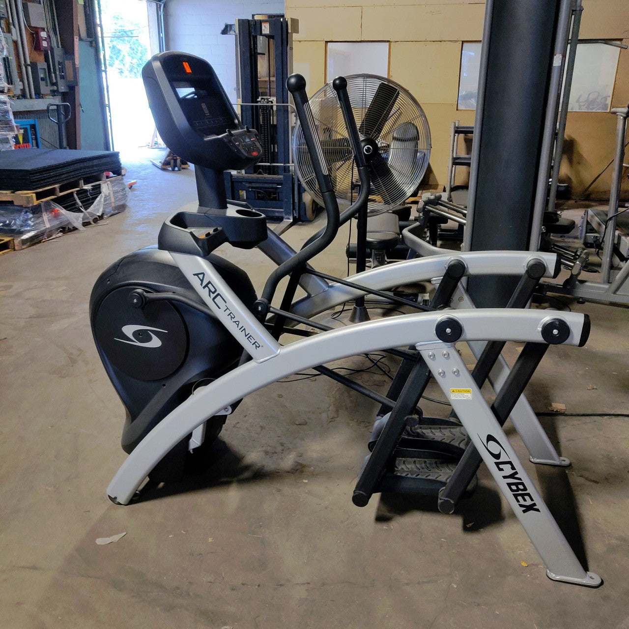 Cybex 525AT Arc Trainer Crosstrainer