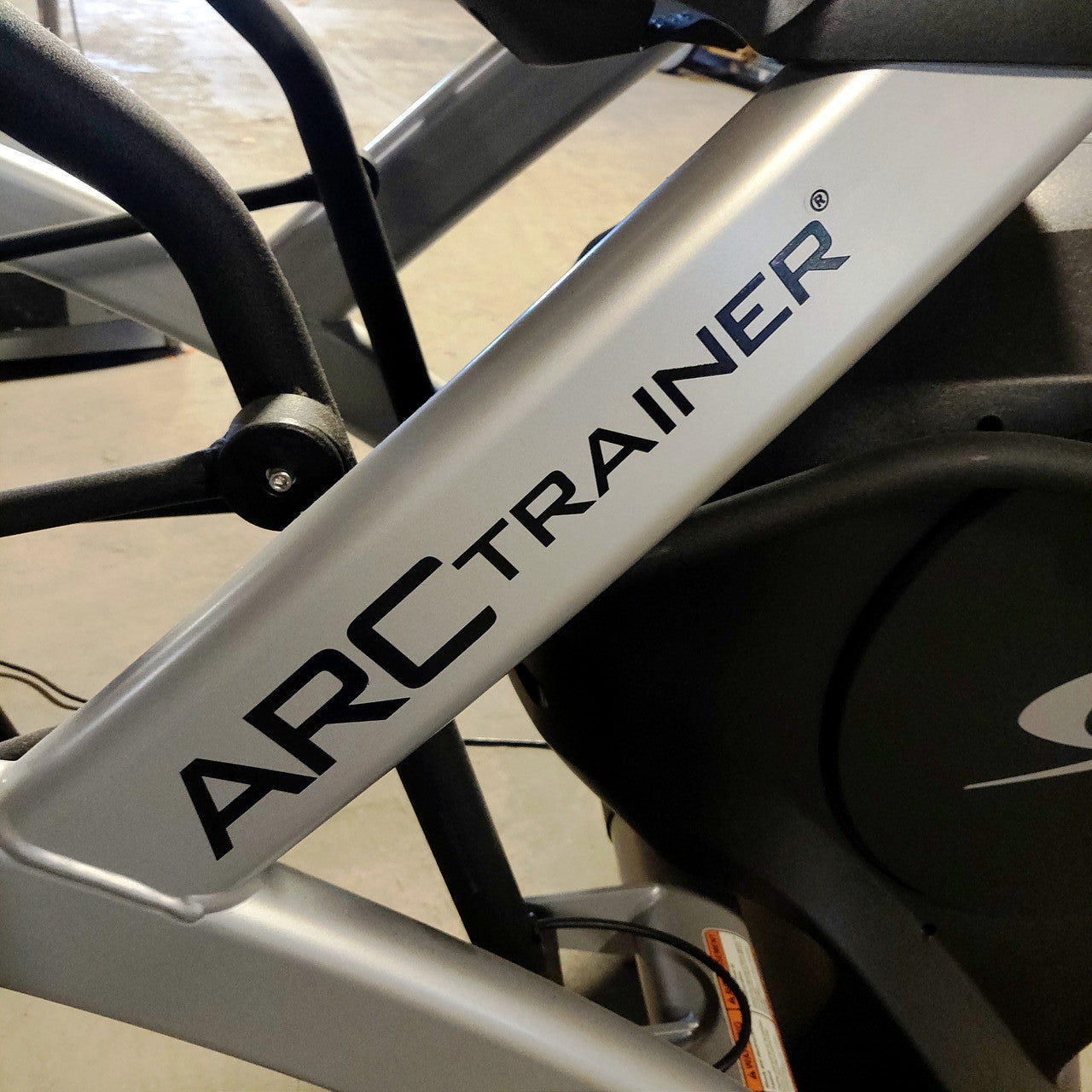 Cybex 525AT Arc Trainer Crosstrainer