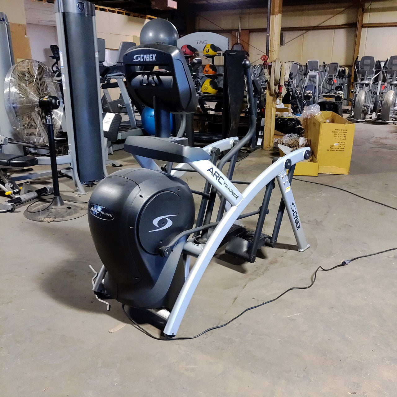 Cybex 525AT Arc Trainer Crosstrainer