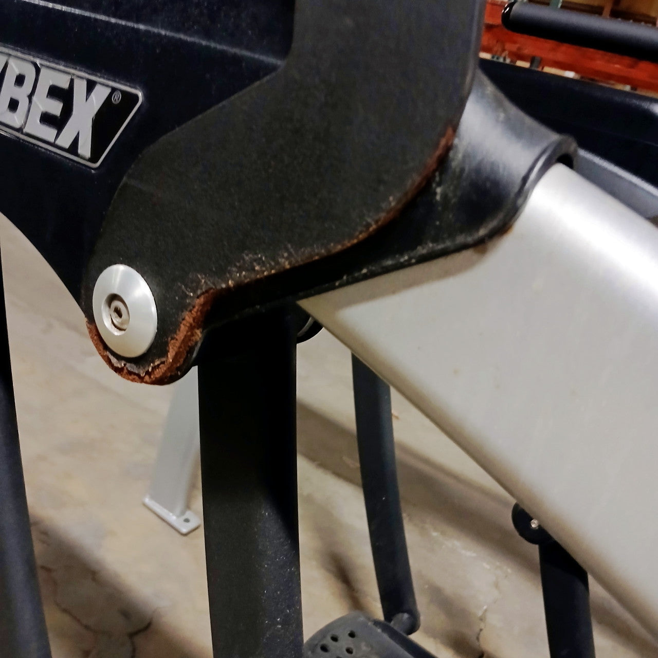 Cybex 620a Arc Trainer