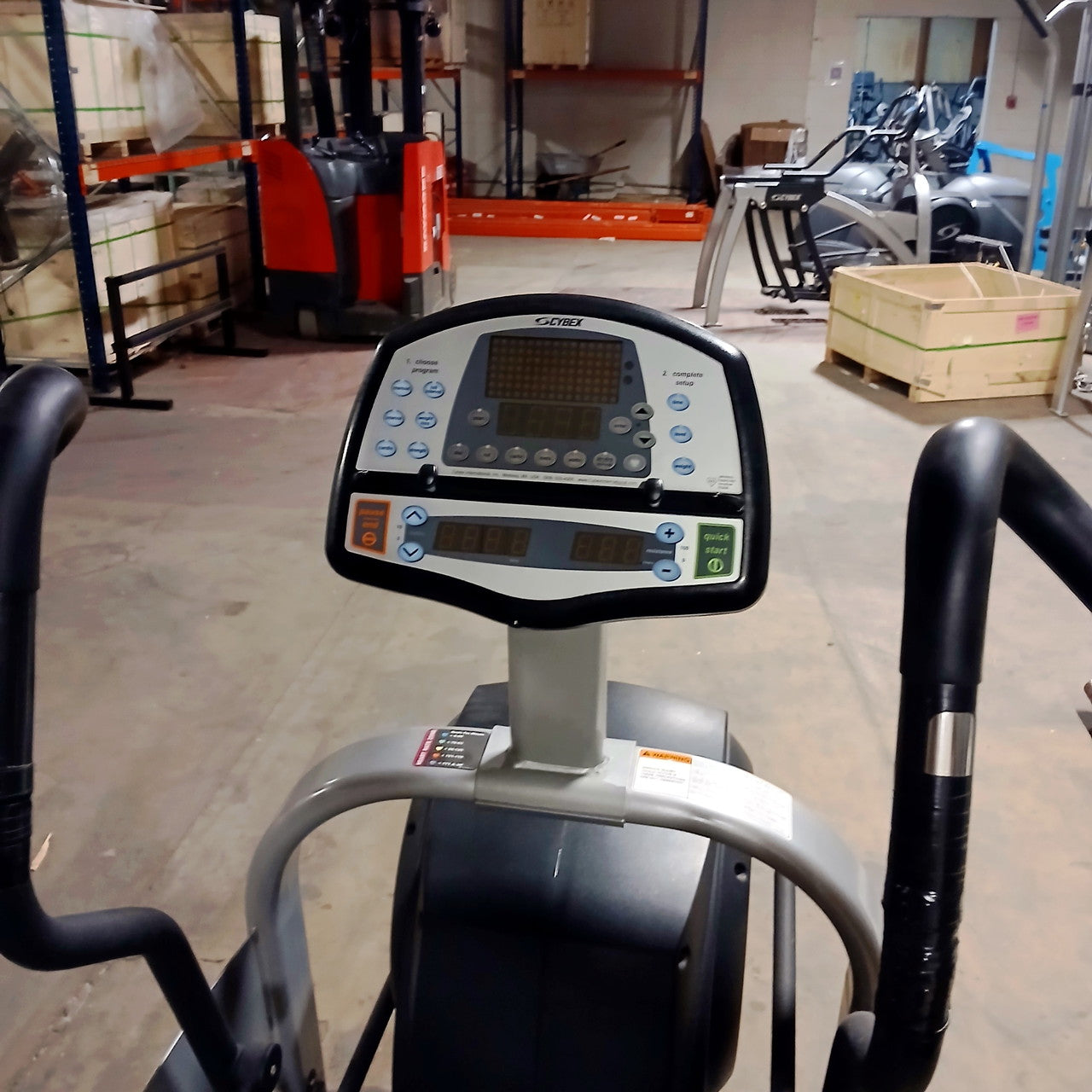 Cybex 630a Arc Trainer