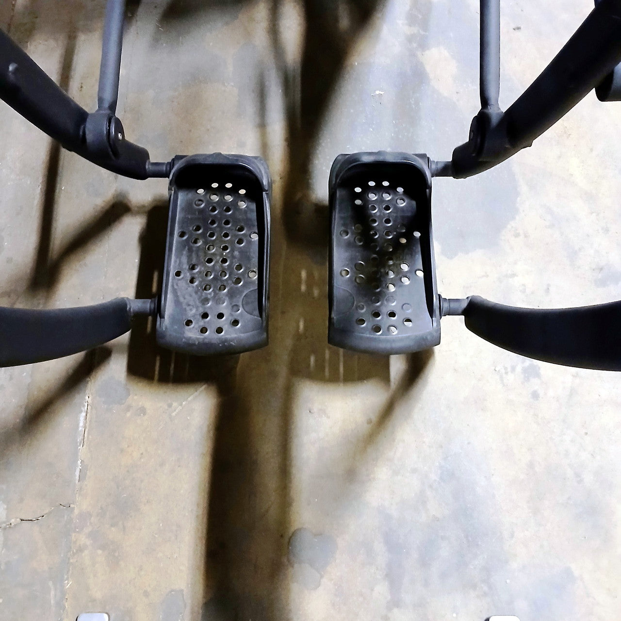 Cybex 630a Arc Trainer