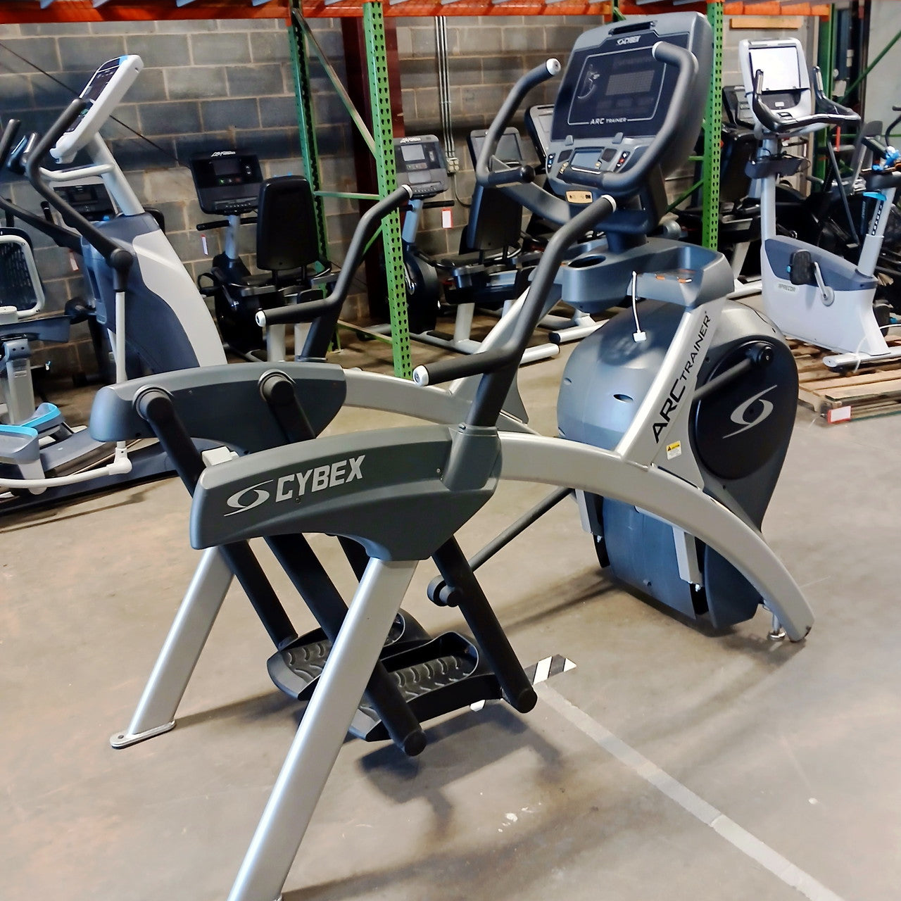 Cybex 771a Arc Trainer