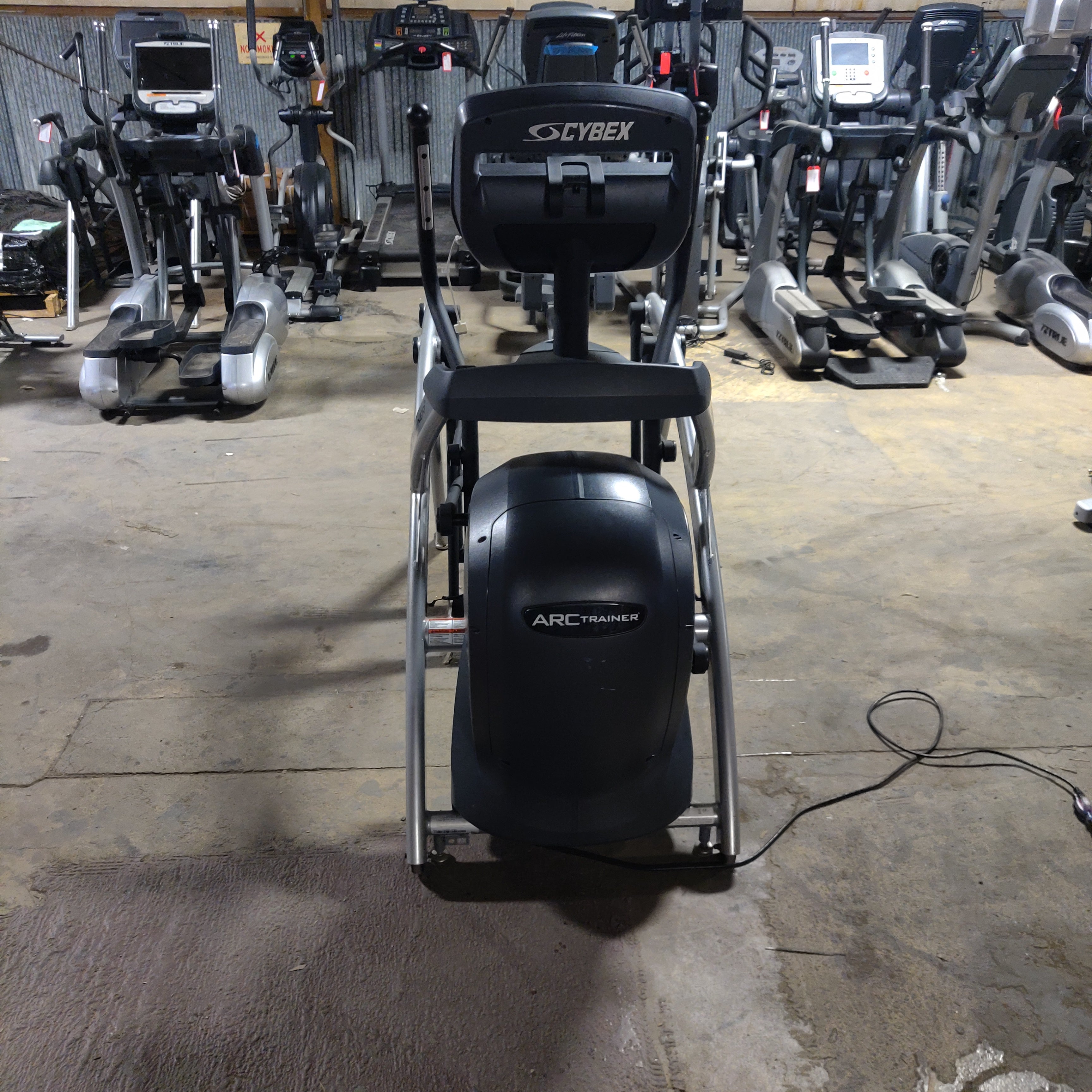 Cybex Arc Trainer 525AT Crosstrainer