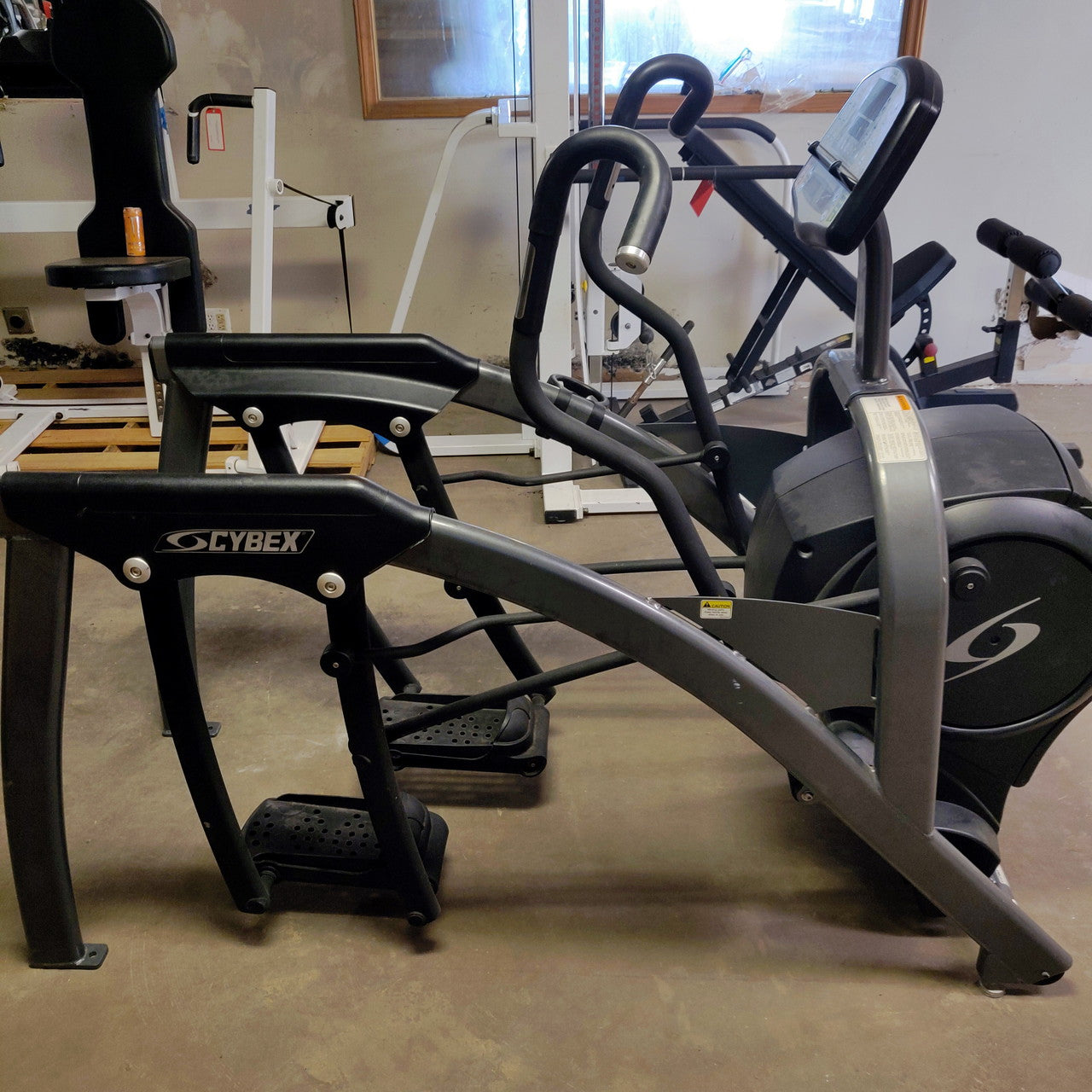 Cybex Arc Trainer 630A Model Commercial Grade