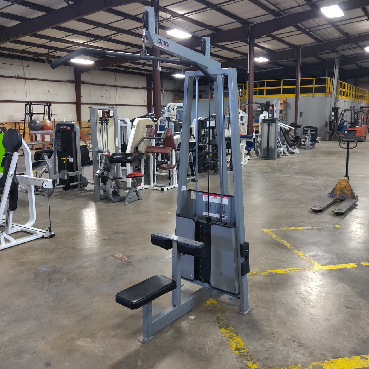 Cybex Classic Lat Pulldown