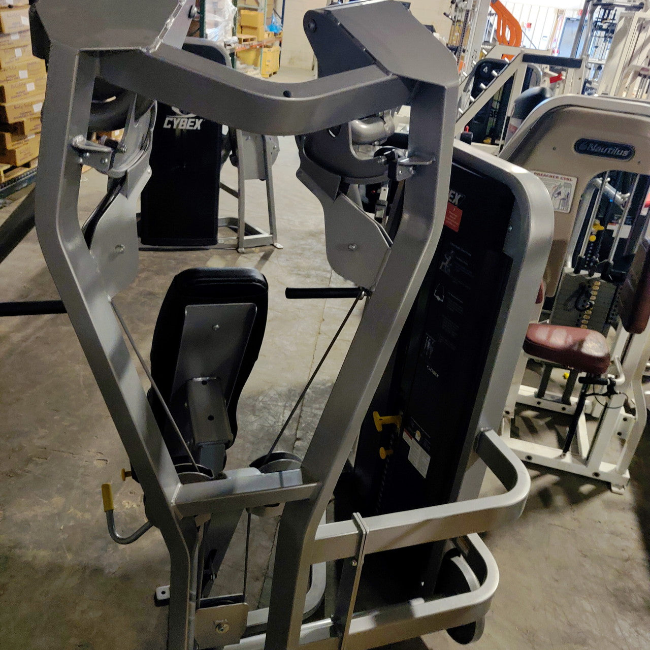 Cybex Eagle Chest Press 11000