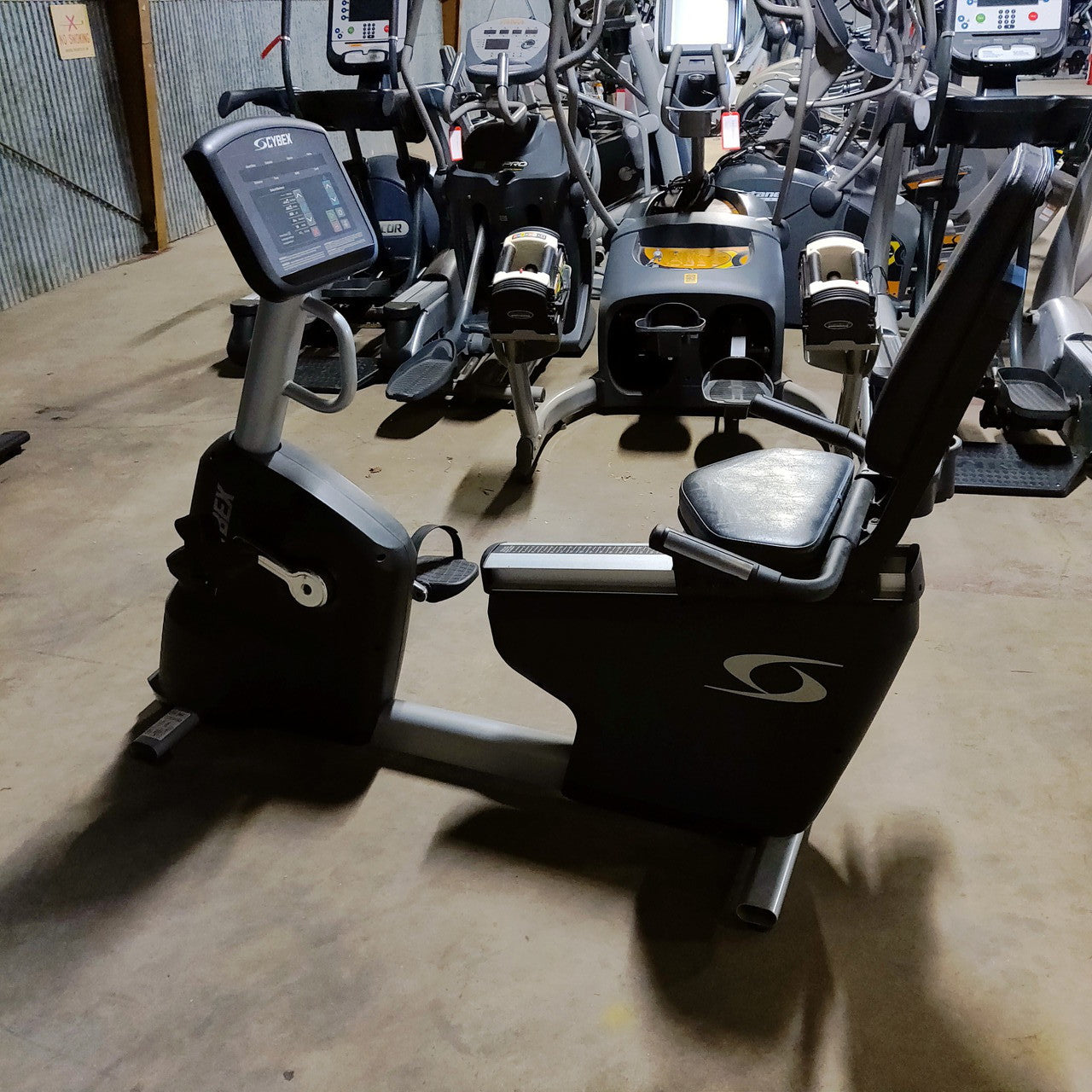 Cybex V Series Recumbent Bike