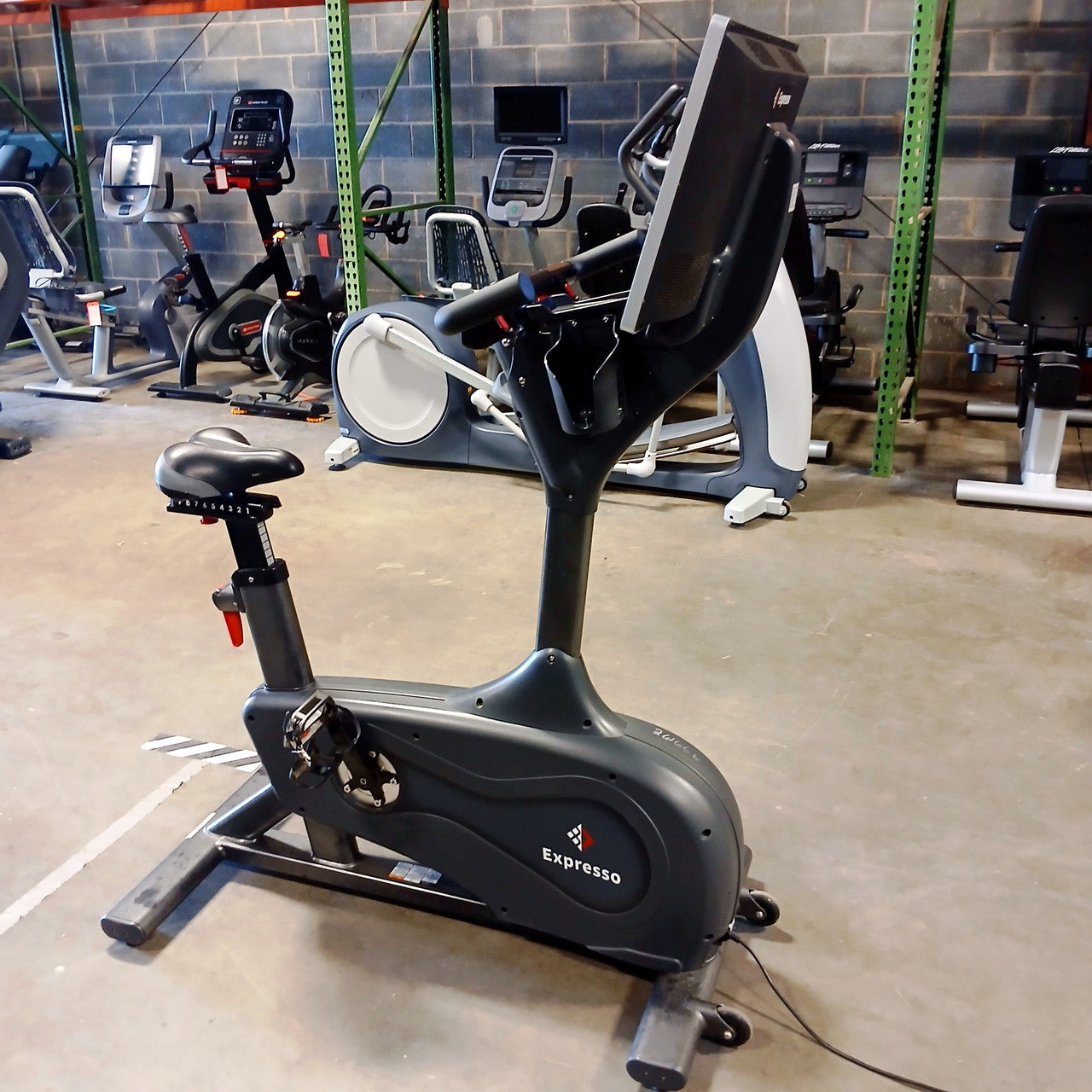 Expresso GO-U Gamified Upright Bike