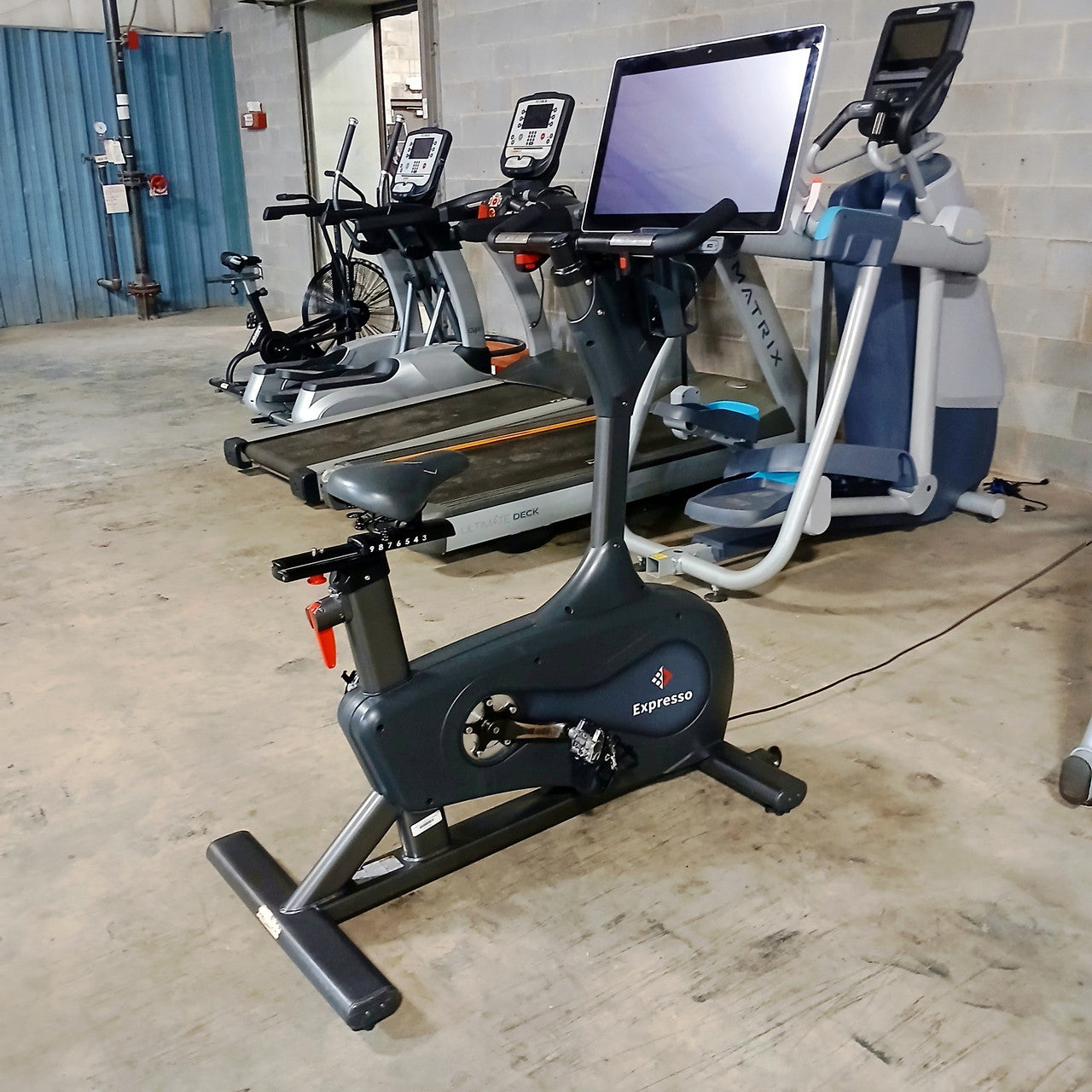 Expresso GO-U Gamified Upright Bike
