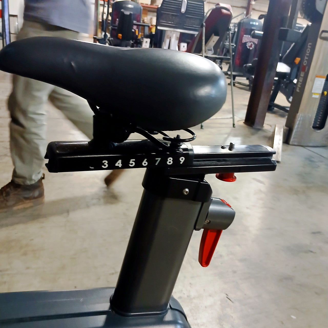 Expresso GO-U Gamified Upright Bike