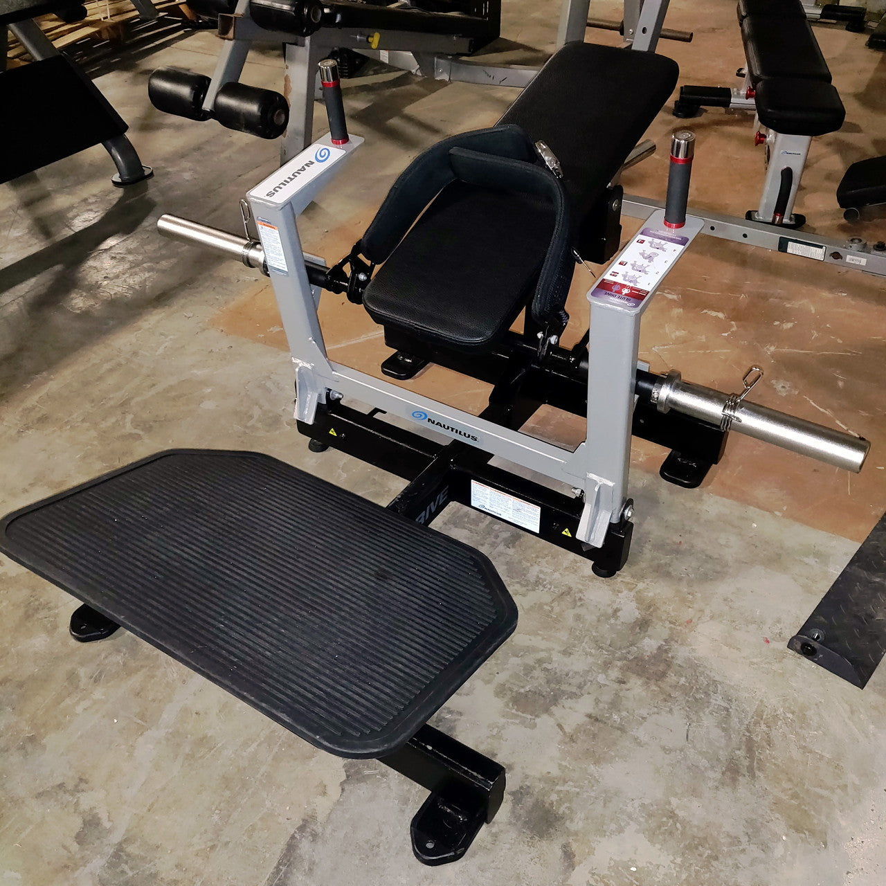 Glute Thrust Machine by Nautilus