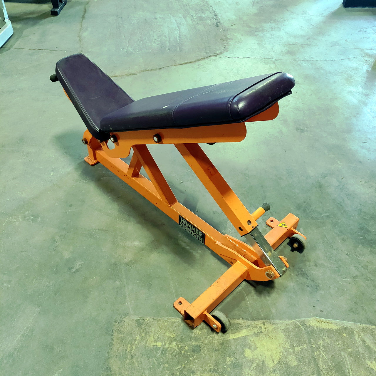 Hammer Strength 0-90 Degree Weight Bench Commercial