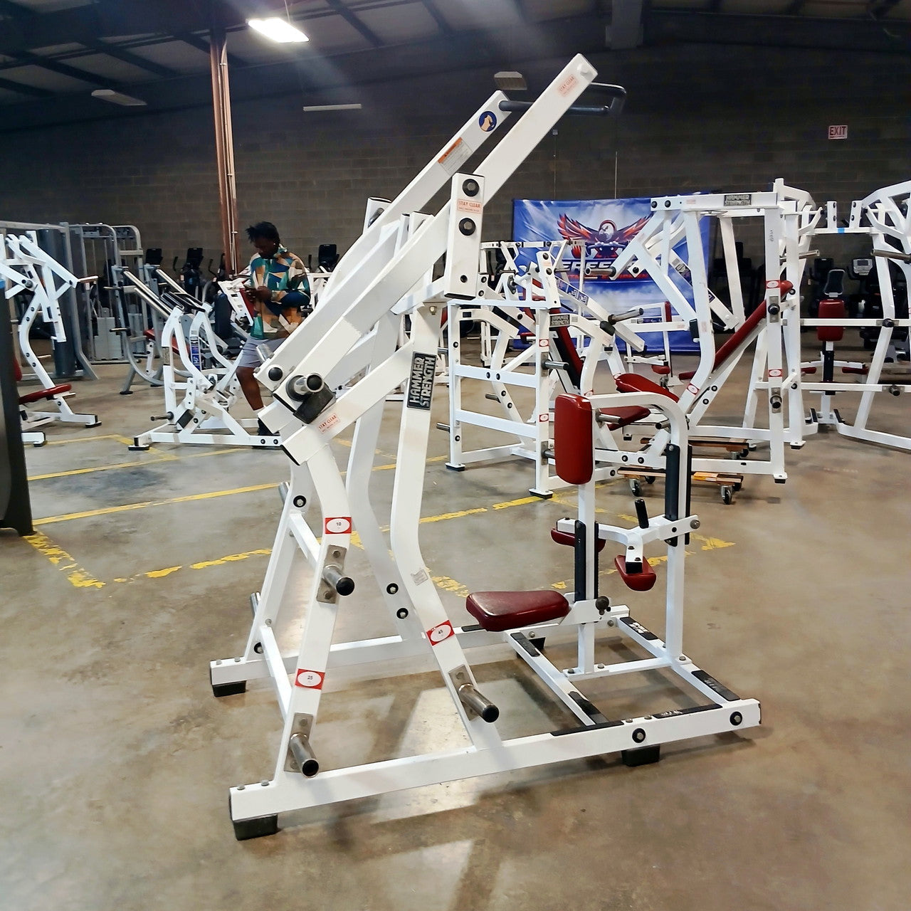 Hammer Strength Iso-Lateral Front Lat Pulldown
