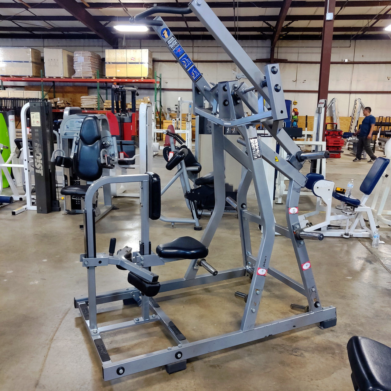 Hammer Strength Iso-Lateral Front Lat Pulldown