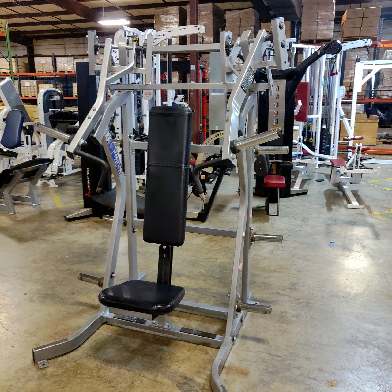 Hammer Strength Iso-Lateral Incline Press