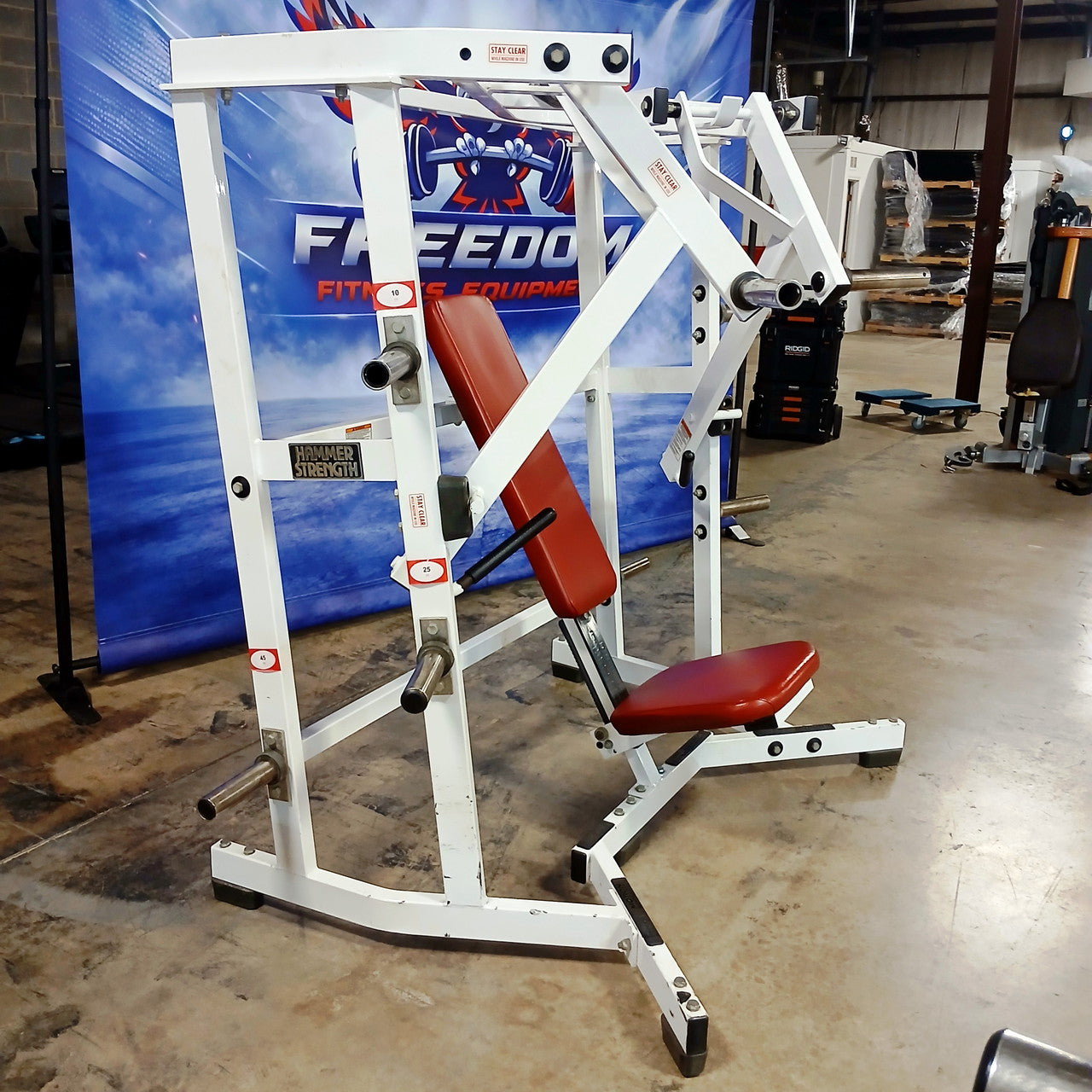 Hammer Strength Iso-Lateral Wide Chest