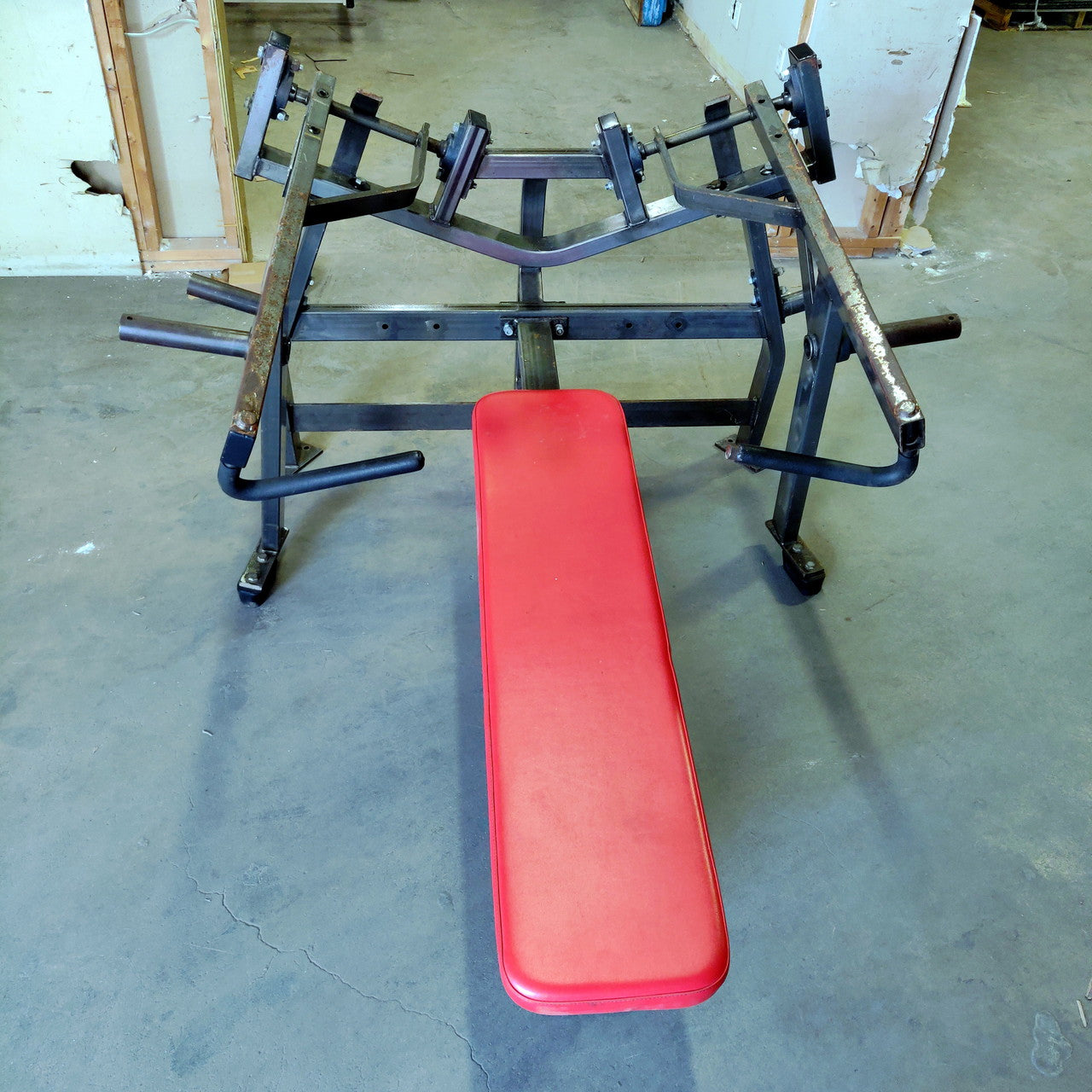 Hammer Strength Plate-Loaded Iso-Lateral Horizontal Bench Press