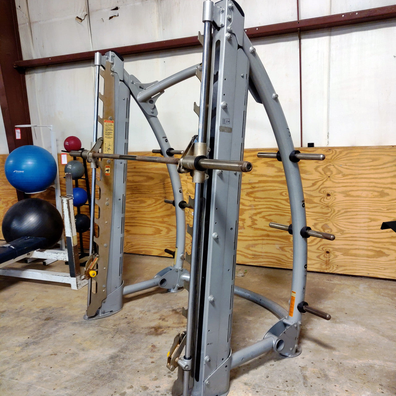 Hoist CF-3753 7 Degree Smith Machine