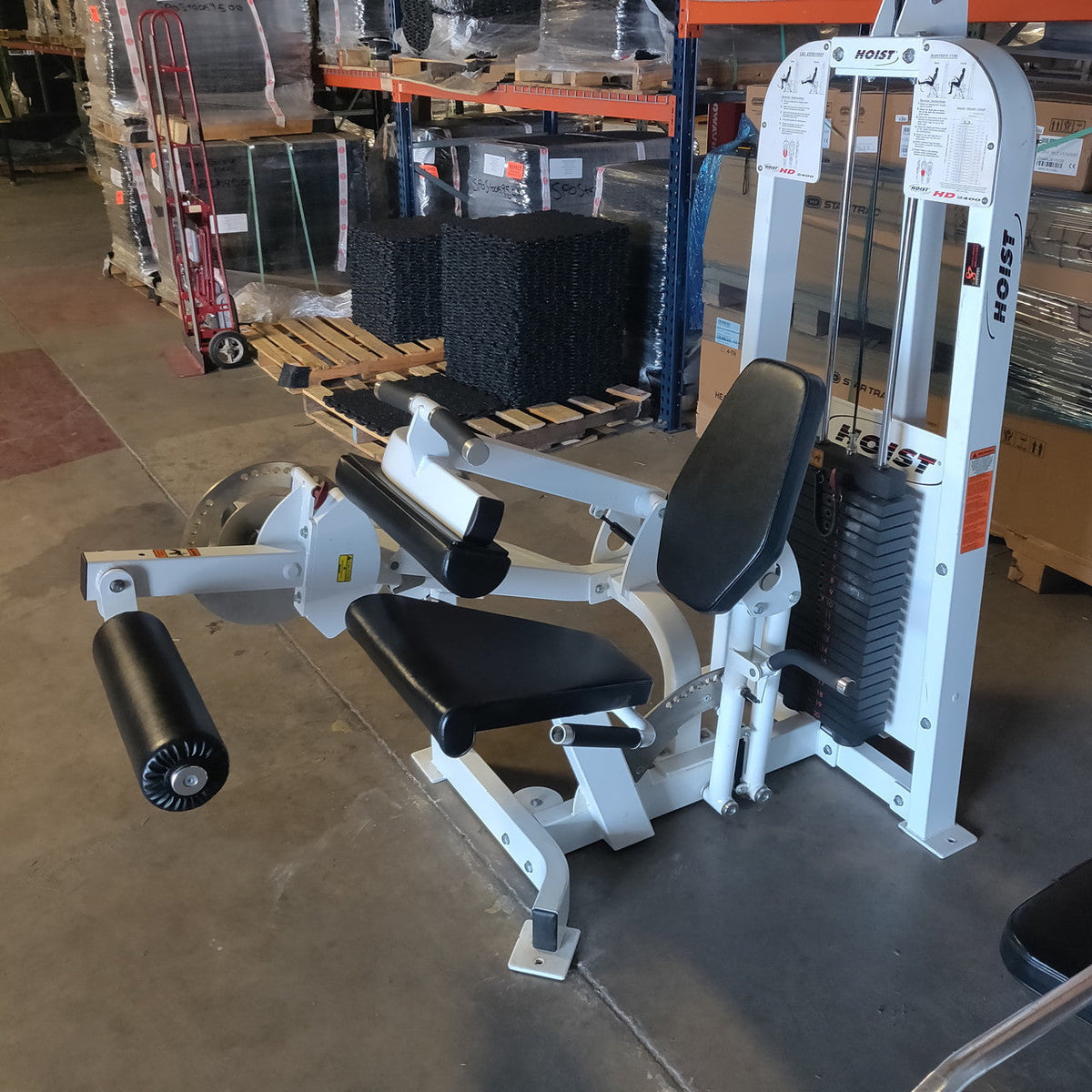 Hoist HD 2400 Leg Extension/Hamstring Curl Combo