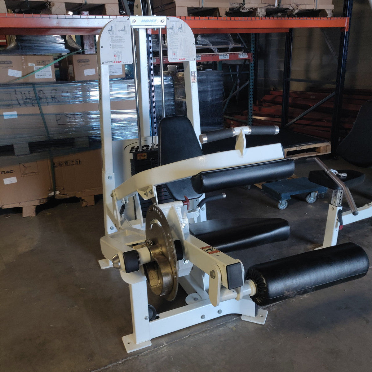 Hoist HD 2400 Leg Extension/Hamstring Curl Combo