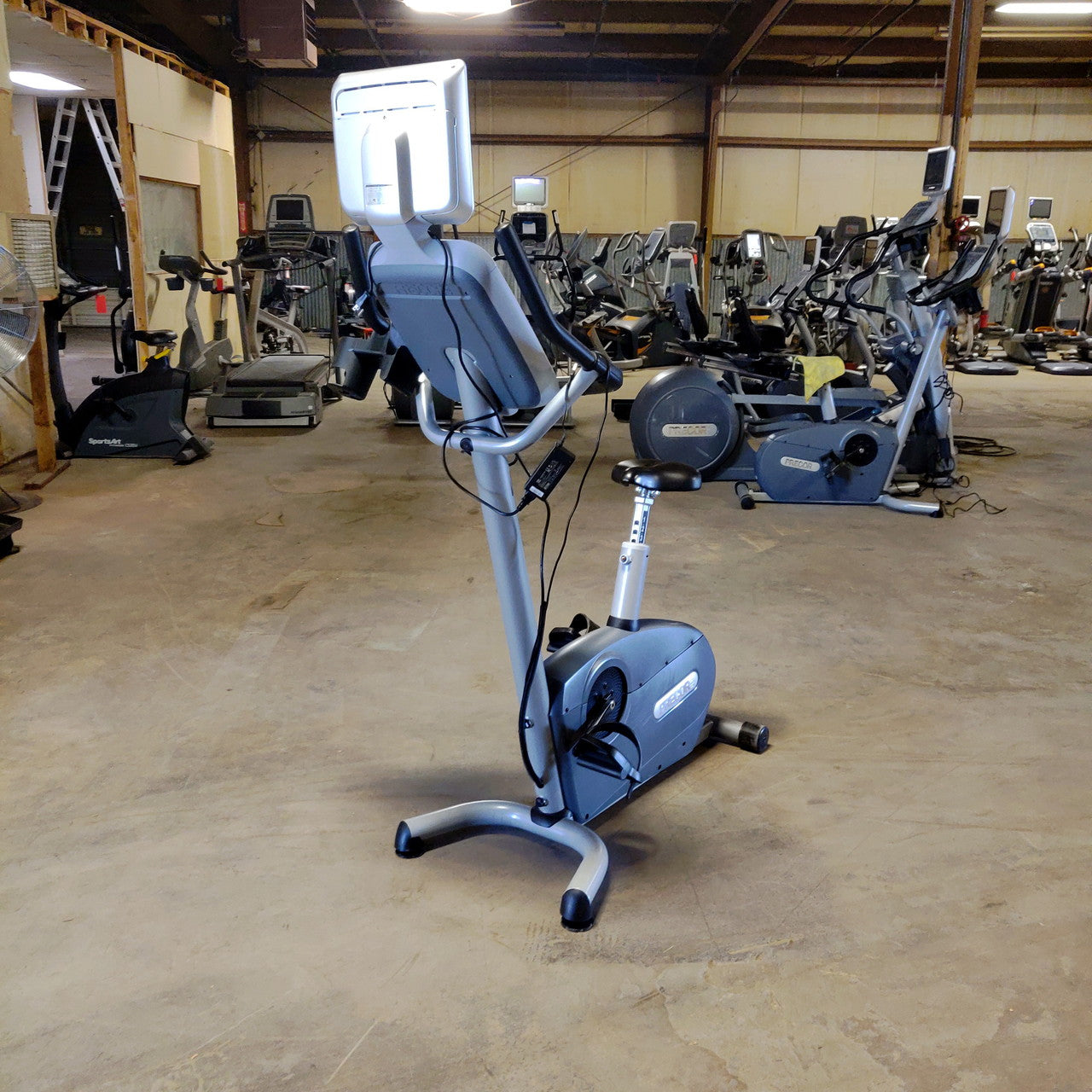 Precor Upright Exercise Bike 846i Commercial Grade