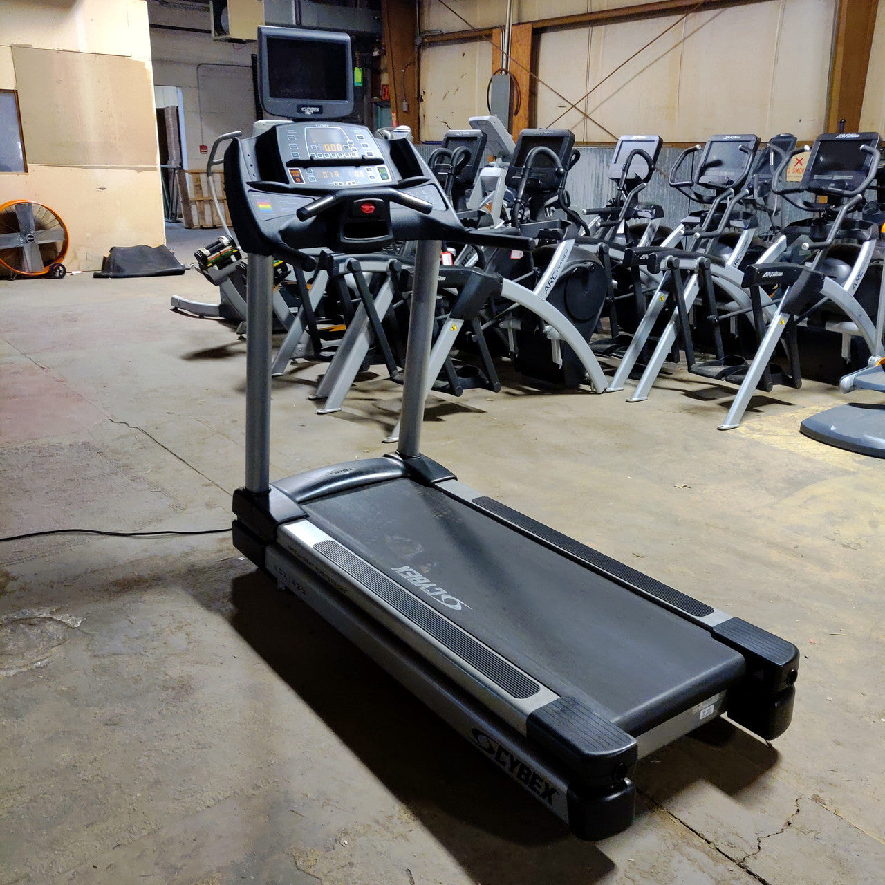 Cybex Treadmill 425T LCX Model Commercial Grade