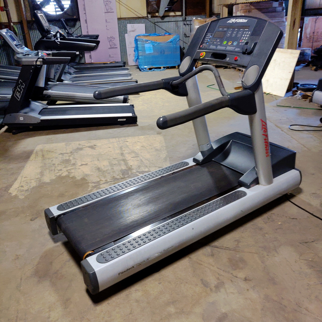 Life Fitness CLST Treadmill