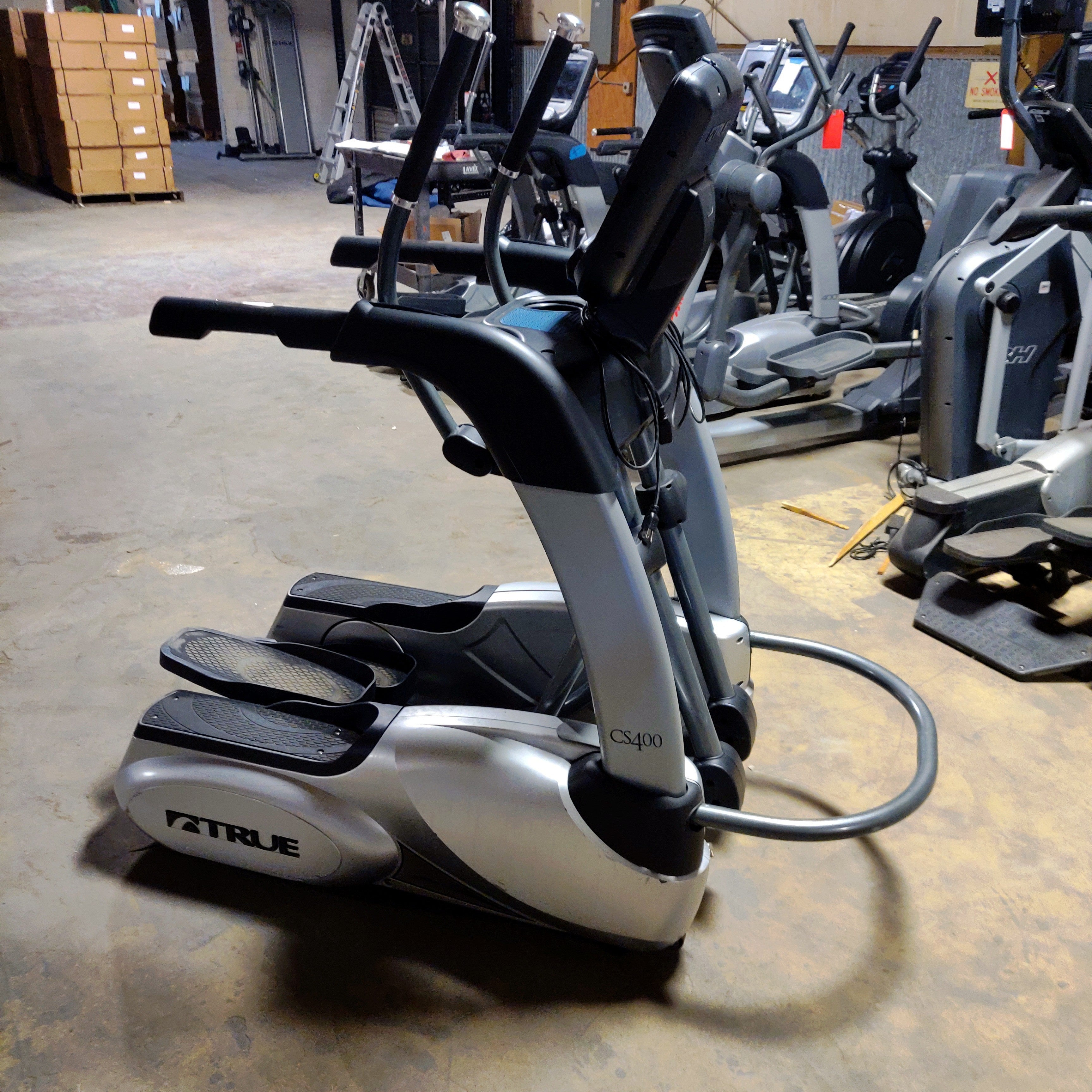 True CS400 Elliptical