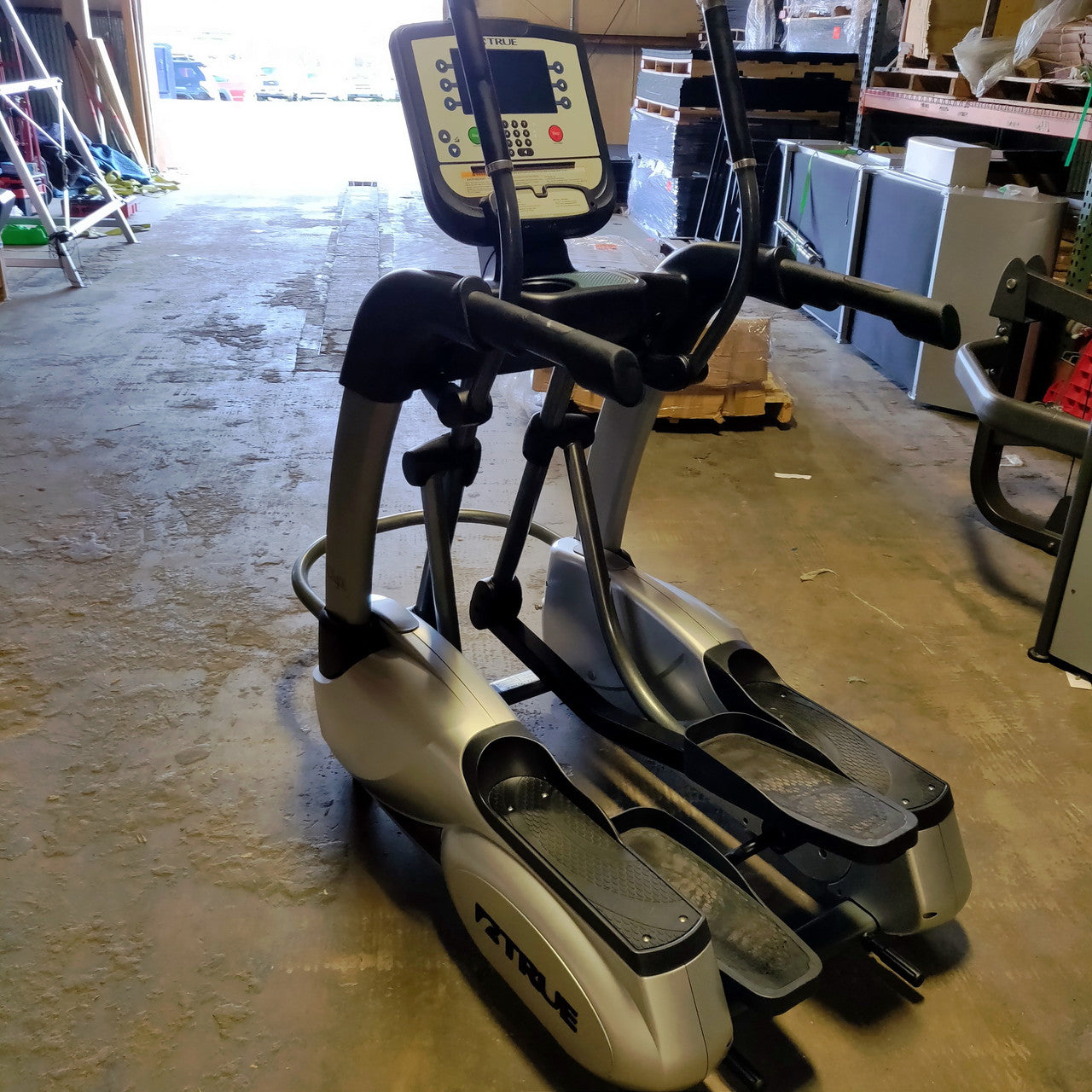 TRUE Elliptical CS400 Crosstrainer