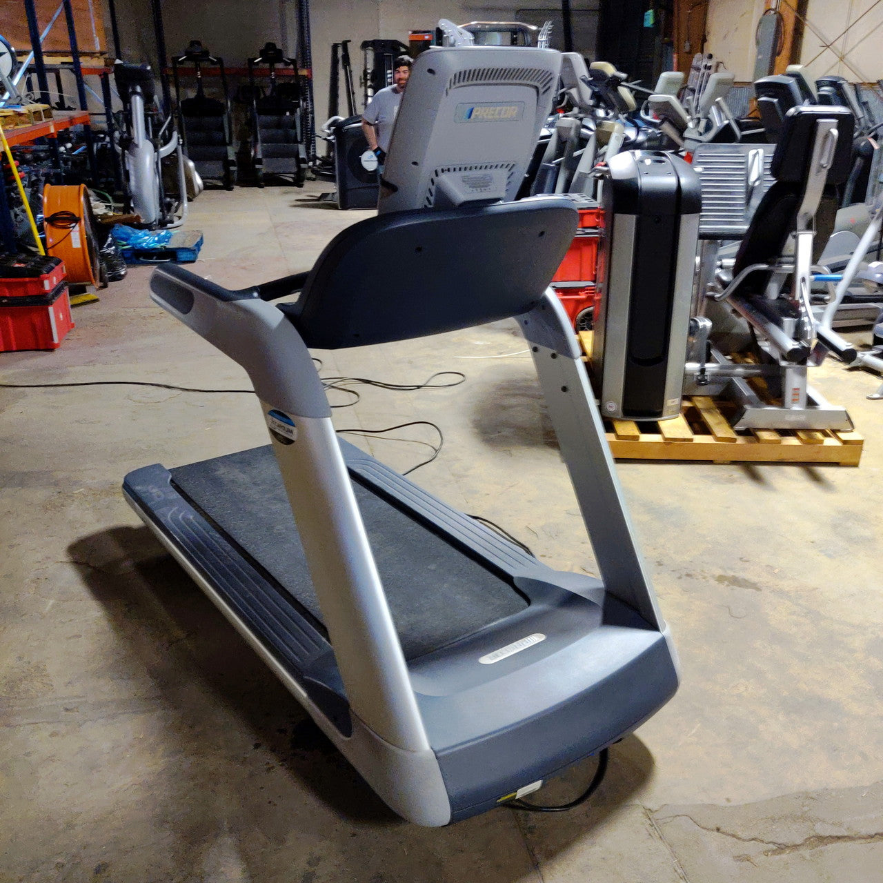 Precor 885 Treadmill with P80 Console