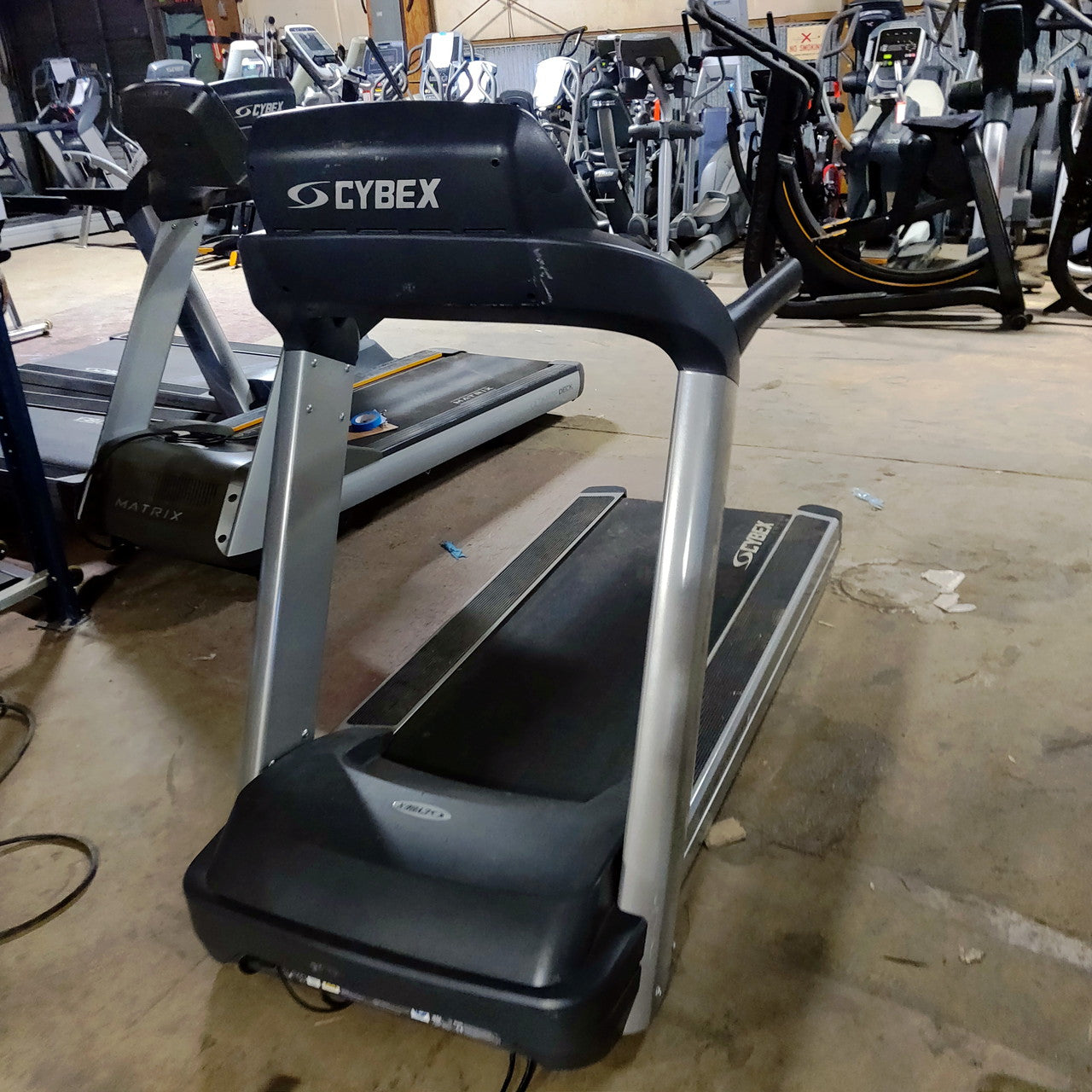 Cybex 625T Treadmill w/E3 Console