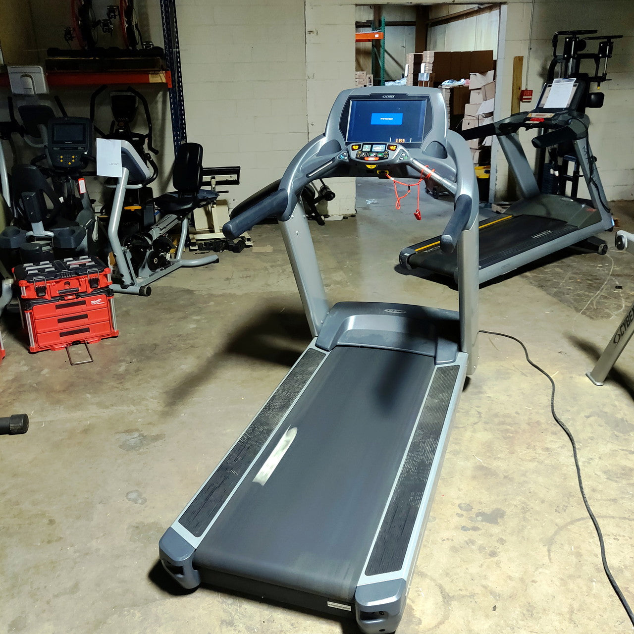 Cybex 625T Treadmill w/E3 Console
