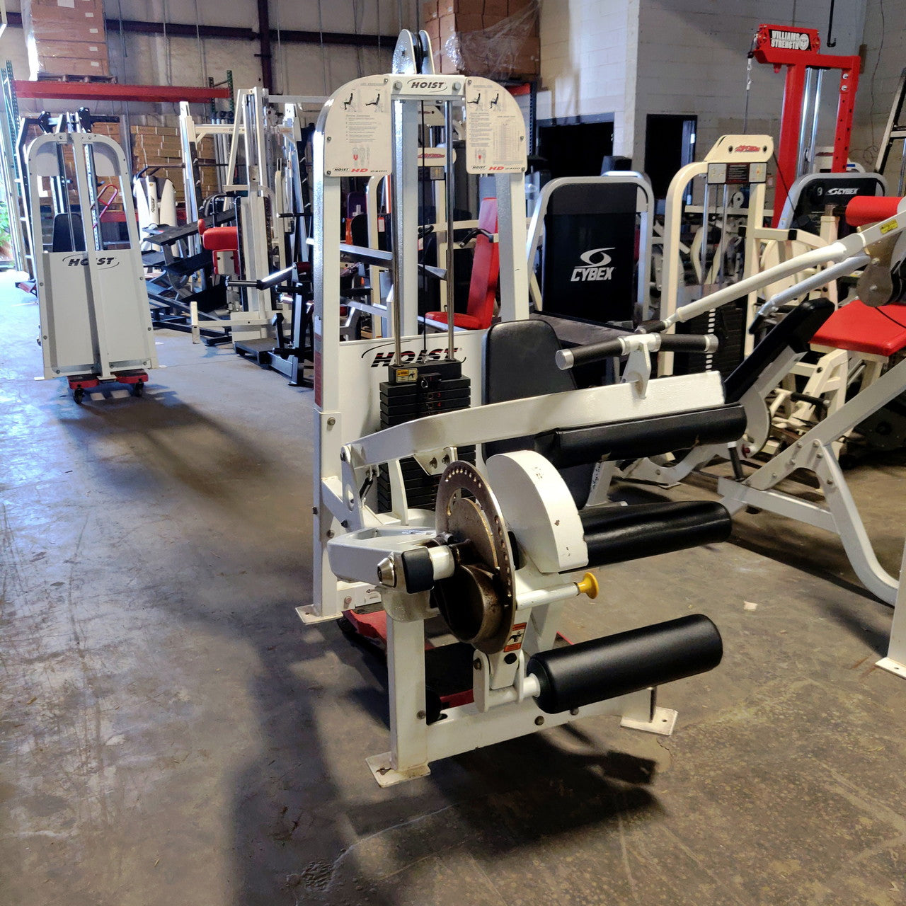 Hoist HD 2400 Leg Extension/Hamstring Curl Combo