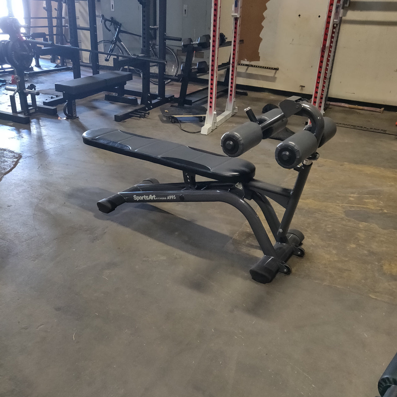 SportsArt A995 Adjustable Ab Crunch Bench