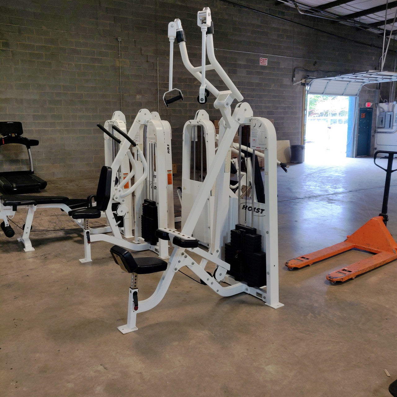 Hoist 8-Piece Strength Circuit Package – Total-Body Power, Precision, and Performance