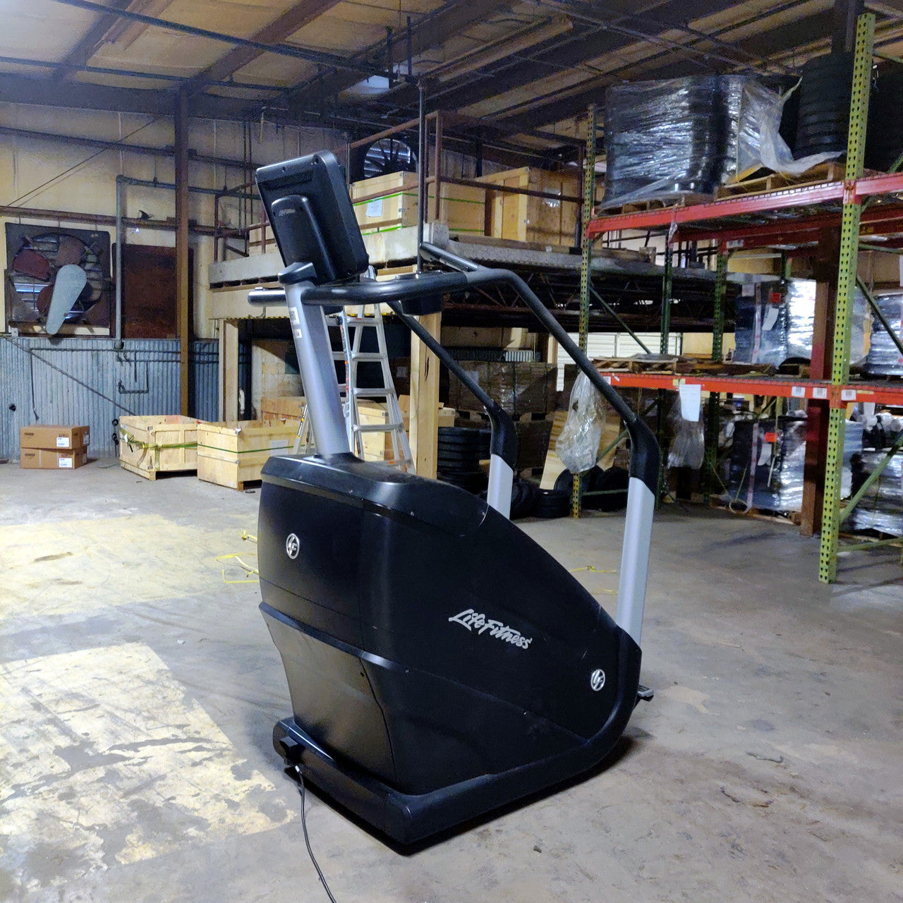 Life Fitness PowerMill Climber 95P  w/ Integrity C Console