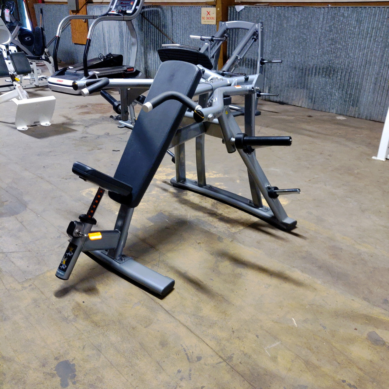 Matrix Magnum MG-PL23 Plate-Loaded Shoulder Press