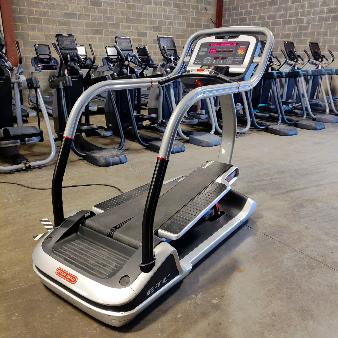StarTrac E-TC TreadClimber