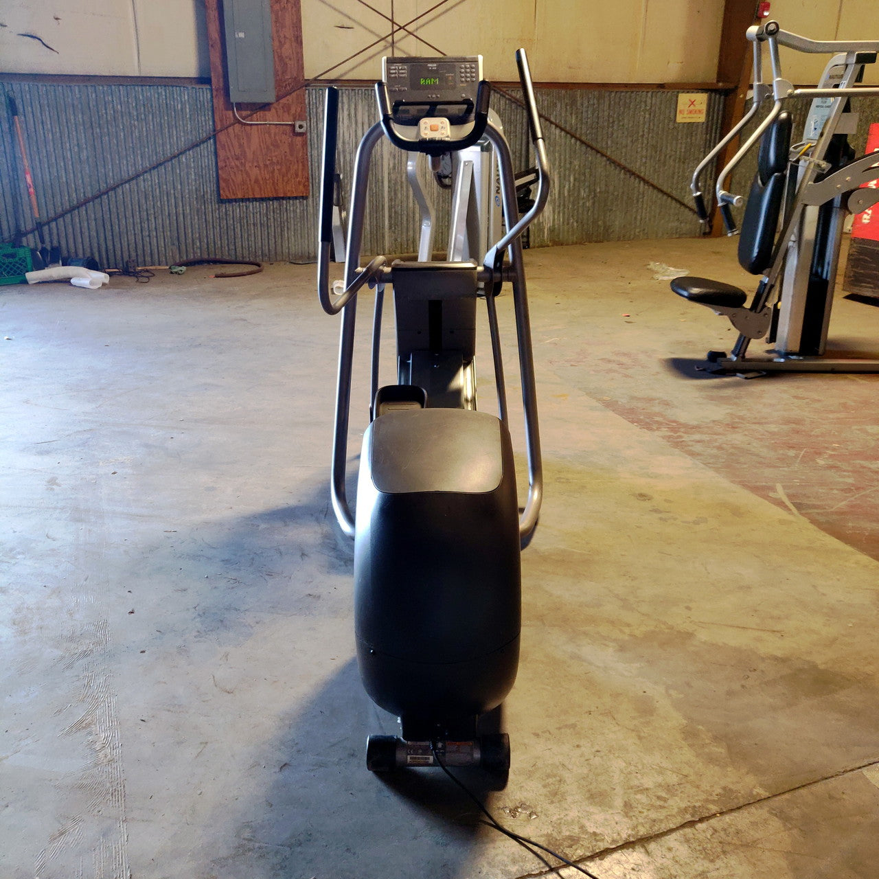 Precor EFX 5.33 Premium Series Elliptical