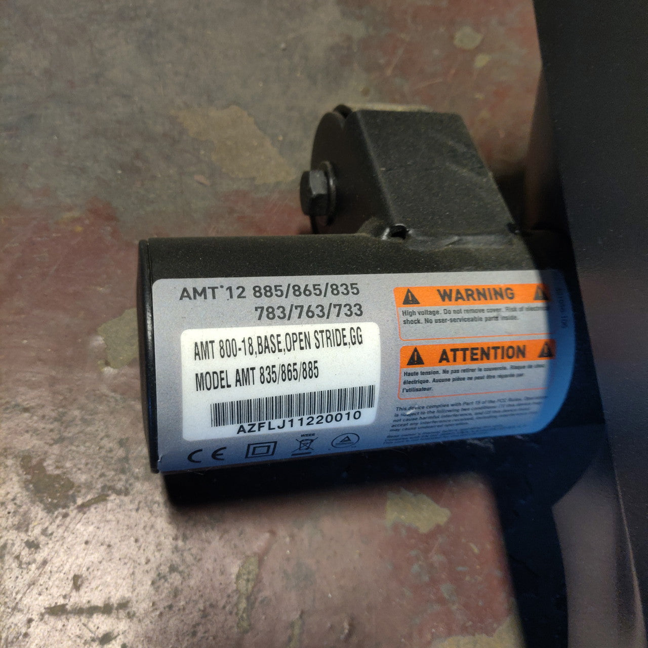 Precor AMT 835 with Open Stride w/P31 Console