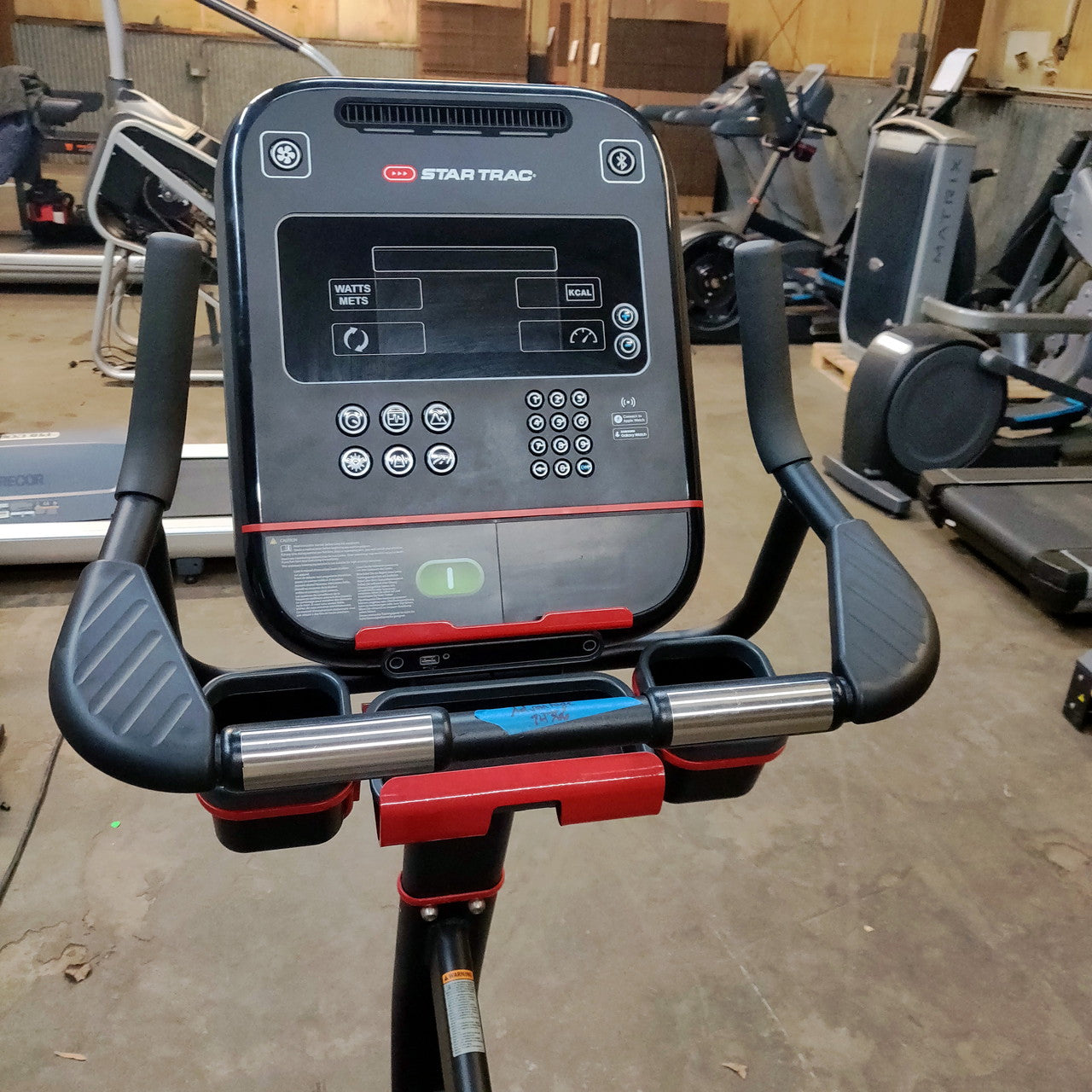 Star Trac 8UB Upright Bike with LCD Console