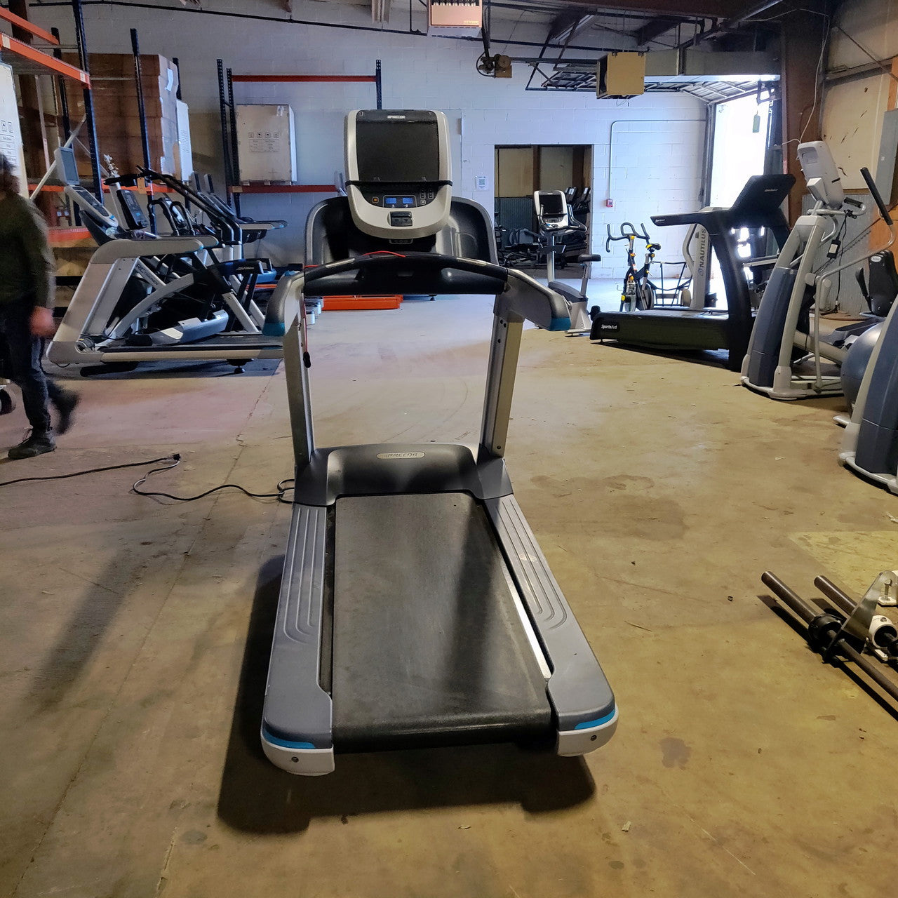 Precor TRM 885 Treadmill w/P80 Console