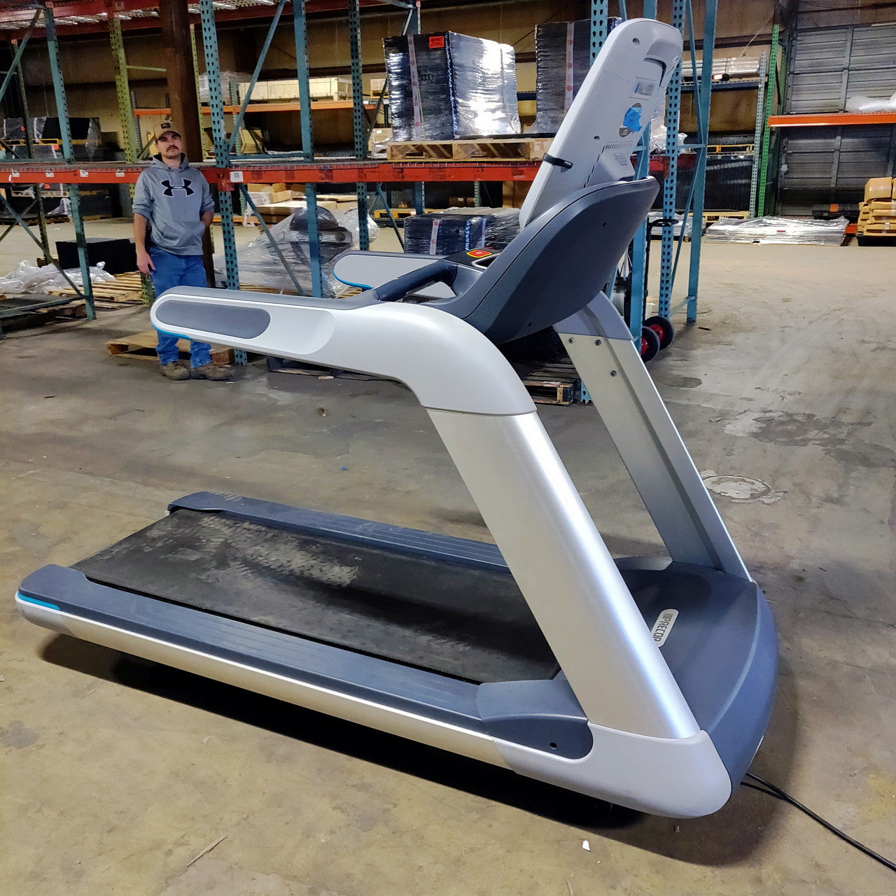 Precor TRM 885 Treadmill w/P80 Console