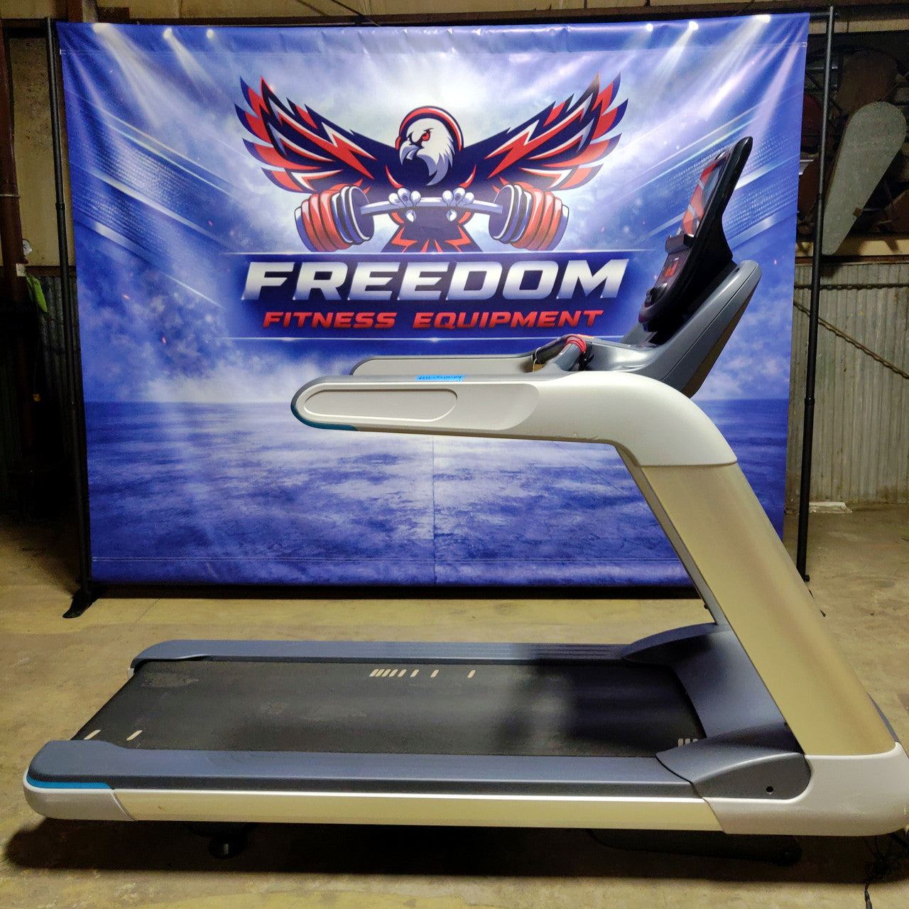 Precor TRM Treadmill 865 w/ P62 Console