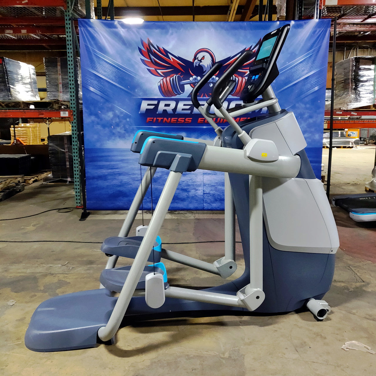 Precor AMT 865 Adaptive Motion Trainer w/ p62 Console