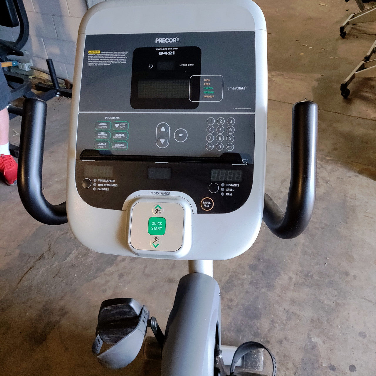Precor 842i Recumbent Bike – Commercial Low-Impact Cardio Bike