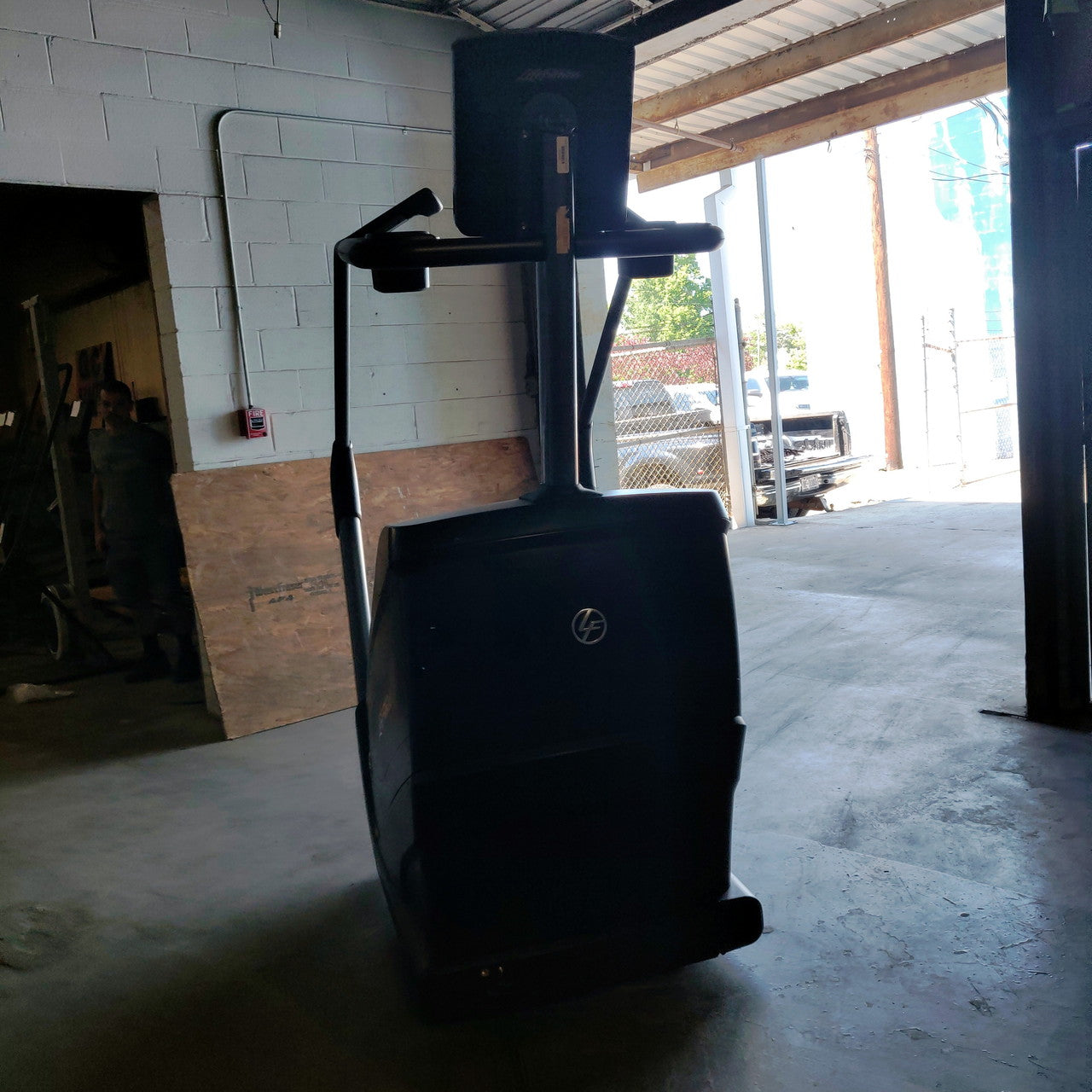 Life Fitness PowerMill Integrity Series Climber w/ LCD Console